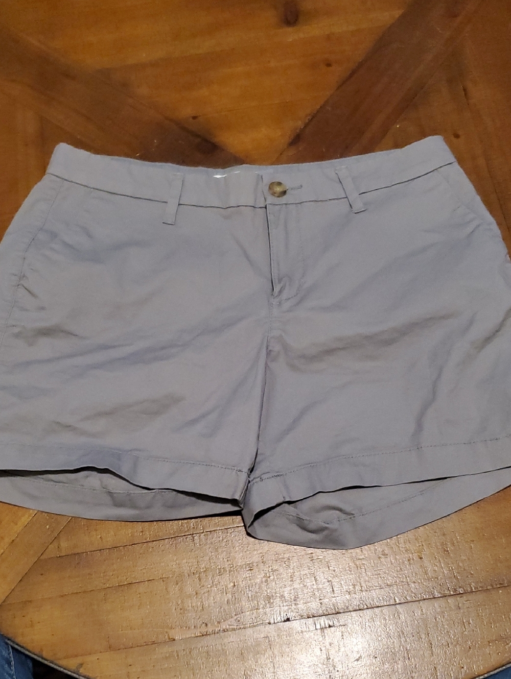 Old Navy Women's Light Gray High-Rise Chino Shorts